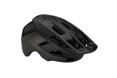 SÄHKÖPYÖRÄT.NETin musta MET-kypärä Terrae MIPS, jossa on useita tuuletusaukkoja, sivukulmasta kuvattuna vaalealla taustalla.