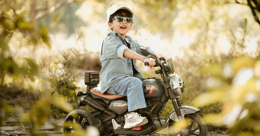 lasten sähkömoottoripyörä