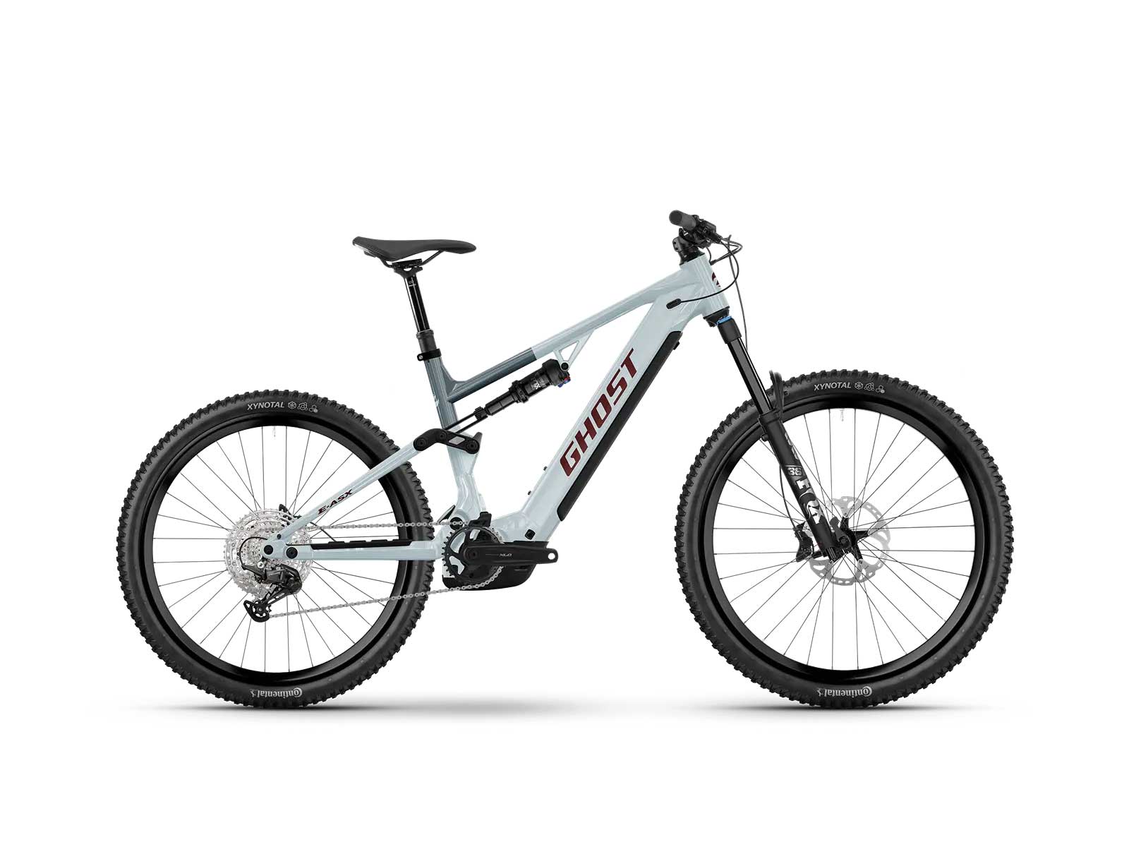 Ghost E-ASX Advanced 2026 by SÄHKÖPYÖRÄT.NET on täysjousitettu sähköpyörä, jossa on paksut renkaat, valko-harmaa runko, "GHOST"-kirjaimet ja Bosch Performance Line CX -moottori, kuvassa valkoisella pohjalla.